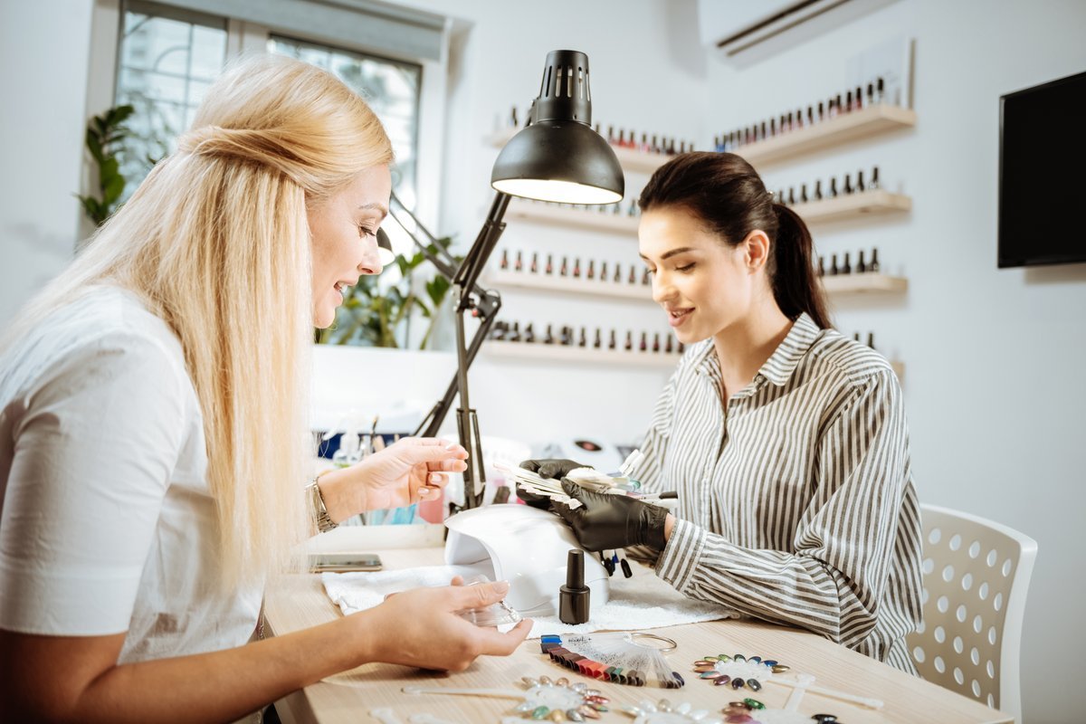 nail salon service table setup